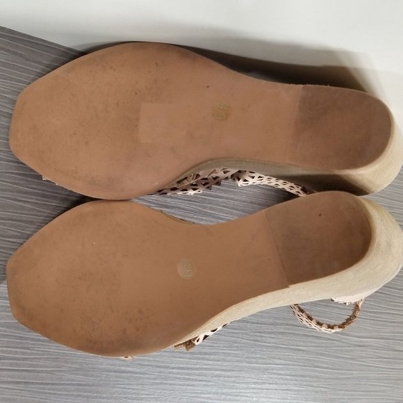 Jeffrey Campbell Besante Strappy Wedge Sandal, Tan Leather, Womens Size 6.5 M - Picture 10 of 11